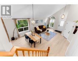148 CLAIRFIELDS DRIVE W - 12