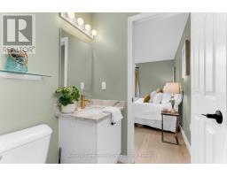 148 CLAIRFIELDS DRIVE W - 24
