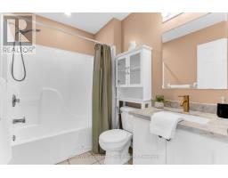 148 CLAIRFIELDS DRIVE W - 27