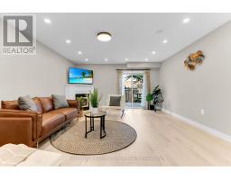 148 CLAIRFIELDS DRIVE W - 29
