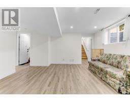 148 CLAIRFIELDS DRIVE W - 38