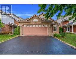148 CLAIRFIELDS DRIVE W - 7