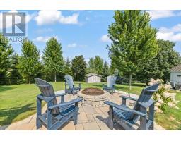429 MCCULLOUGH CRESCENT - 3