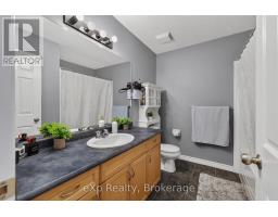 4 - 975 STRASBURG ROAD - 21
