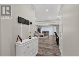 4 - 975 STRASBURG ROAD - 9