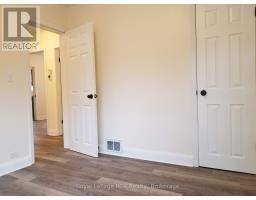 850 11TH STREET W - 16