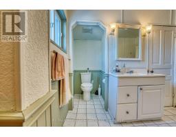 34 WELLINGTON STREET - 22