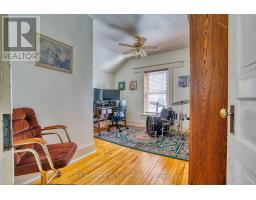 34 WELLINGTON STREET - 27