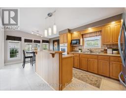 18 JASPER HEIGHTS PRIVATE - 12