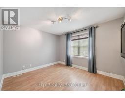 18 JASPER HEIGHTS PRIVATE - 17