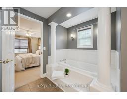 18 JASPER HEIGHTS PRIVATE - 25