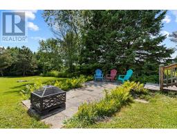 135347 8 CONCESSION - 30