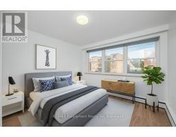 201 - 9 GRANT BOULEVARD - 19
