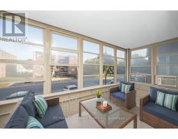 201 - 9 GRANT BOULEVARD - 29