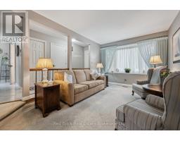 2 WOODBOROUGH ROAD - 8
