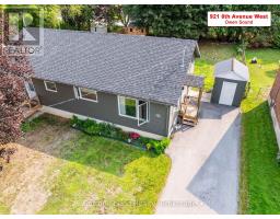 921 8TH AVENUE W - 2