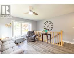 921 8TH AVENUE W - 4