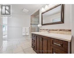 8 BERKLEY PLACE - 15