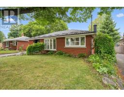 10 SUMAC PLACE - 4