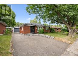 10 SUMAC PLACE - 5