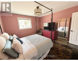 23 12TH STREET S - 16