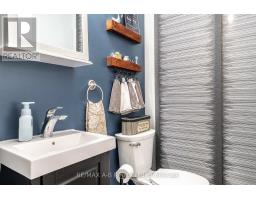 45 MAGWOOD COURT - 18