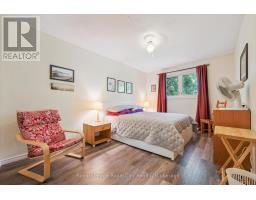 34 PONDVIEW CRESCENT - 14