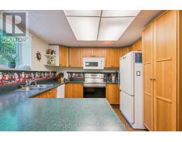 34 PONDVIEW CRESCENT - 16