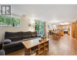 34 PONDVIEW CRESCENT - 20