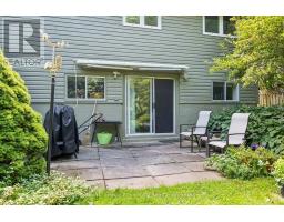34 PONDVIEW CRESCENT - 27