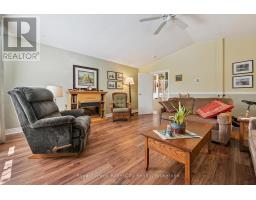 34 PONDVIEW CRESCENT - 7