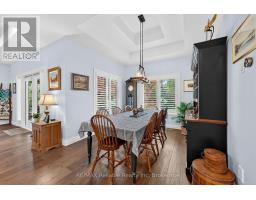 15 HARBOUR COURT - 21