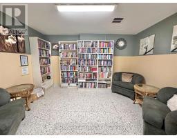 502 - 15 TOWERING HEIGHTS BOULEVARD - 32