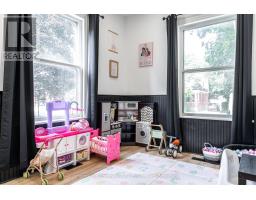 143 ST DAVID STREET - 10