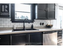 143 ST DAVID STREET - 17