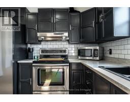143 ST DAVID STREET - 18
