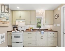 9 MAPLE LANE - 21