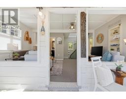 9 MAPLE LANE - 5