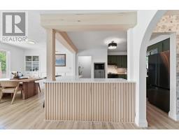 29 WINDEMERE CRESCENT - 11
