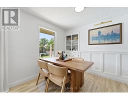 29 WINDEMERE CRESCENT - 17