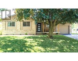 29 WINDEMERE CRESCENT - 2