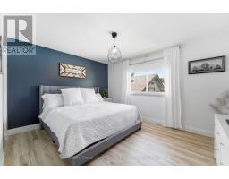 29 WINDEMERE CRESCENT - 24