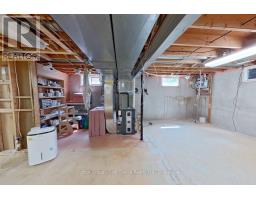 29 WINDEMERE CRESCENT - 30