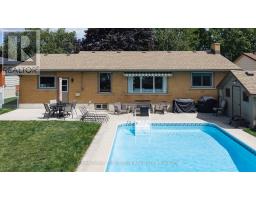 29 WINDEMERE CRESCENT - 38