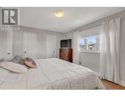 15 WHITE BOULEVARD - 15