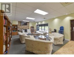 56 TECUMSETH PINES DRIVE - 39