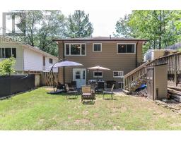33 PARKWOOD DRIVE - 40