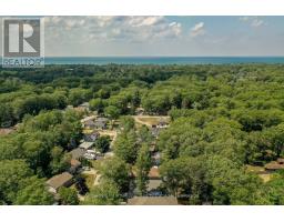 33 PARKWOOD DRIVE - 42