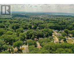 33 PARKWOOD DRIVE - 44