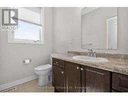 3135 EMPEROR DRIVE - 16
